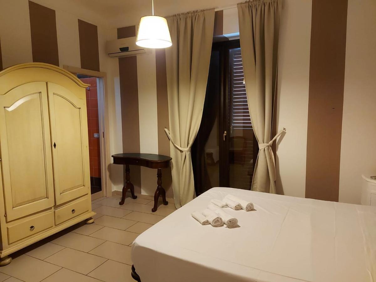 La Perla Delle Saline 2 Hotel Margherita Di Savoia Ngoại thất bức ảnh